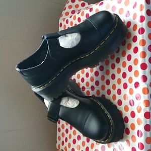 MARY JANE DM'S  BETHAN